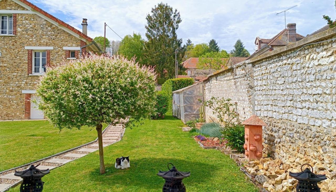 Saint-Pierre-de-Bailleul Le Petit Accent酒店 外观 照片